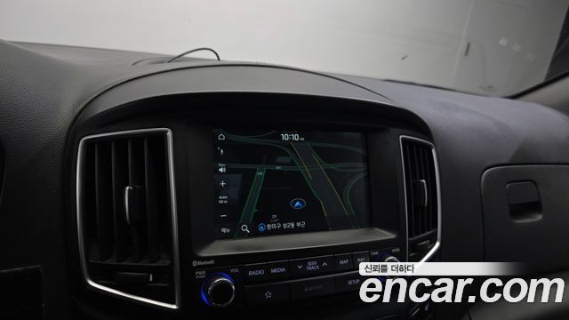 Hyundai Grand Starex Van 5-Seater Smart 2019 — фото 14