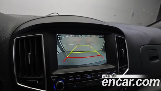 Hyundai Grand Starex Van 5-Seater Smart 2019 — фото 15