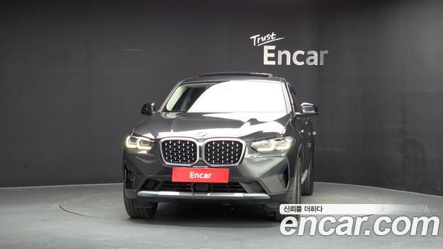 BMW X4 (G02) xDrive20i xLine 2022 — фото 3