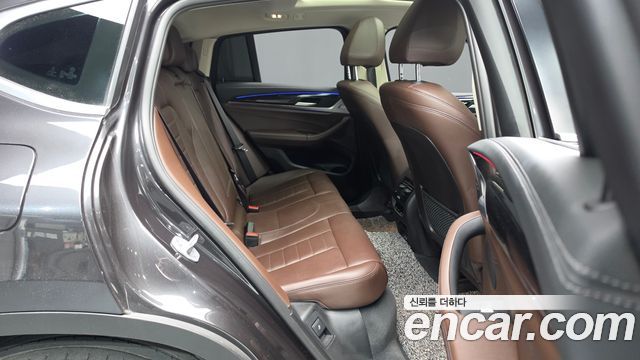 BMW X4 (G02) xDrive20i xLine 2022 — фото 11
