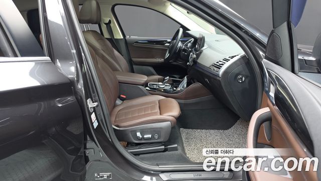 BMW X4 (G02) xDrive20i xLine 2022 — фото 26