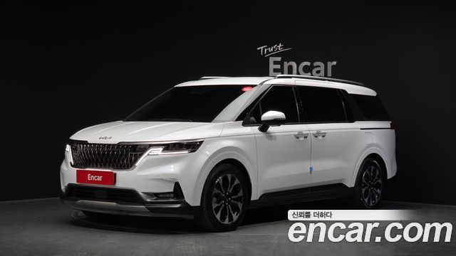 Kia Carnival (IV) Gasoline 7-Seater Signature 2023 — фото 1