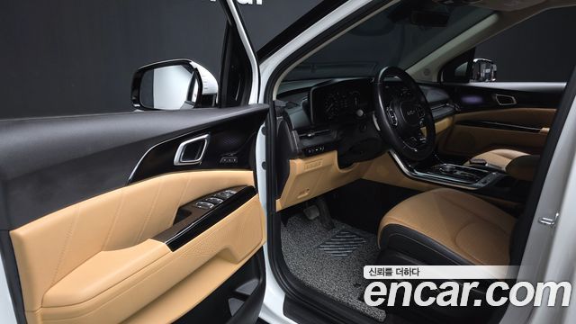 Kia Carnival (IV) Gasoline 7-Seater Signature 2023 — фото 10