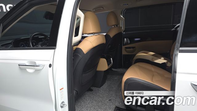Kia Carnival (IV) Gasoline 7-Seater Signature 2023 — фото 26