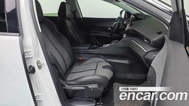 Peugeot 3008 (II) 1.6 BlueHDi Allure 2018 — фото 11
