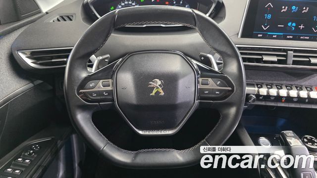 Peugeot 3008 (II) 1.6 BlueHDi Allure 2018 — фото 13