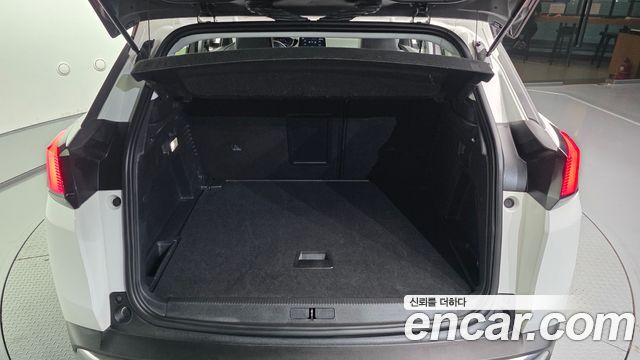 Peugeot 3008 (II) 1.6 BlueHDi Allure 2018 — фото 20