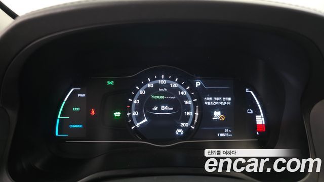 Hyundai Ioniq Electric Q 2017 — фото 8