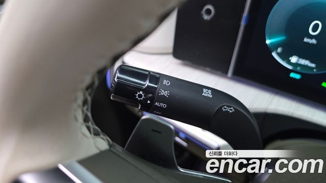 Hyundai Santa Fe (MX5) HEV 1.6 2WD Calligraphy 2025 — фото 29