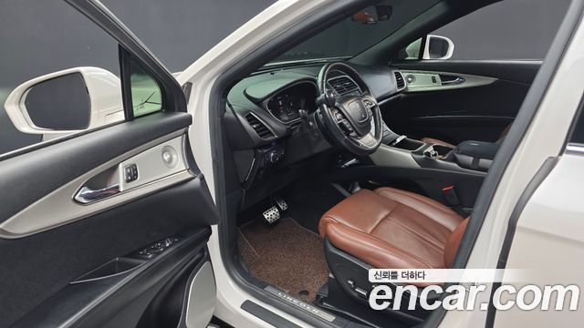 Lincoln Nautilus (I) 2.7 Reserve AWD 2019 — фото 10