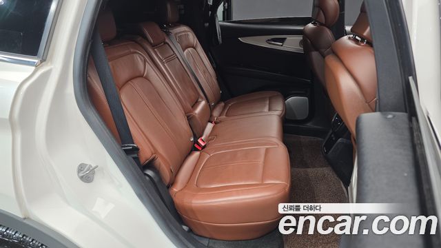 Lincoln Nautilus (I) 2.7 Reserve AWD 2019 — фото 11