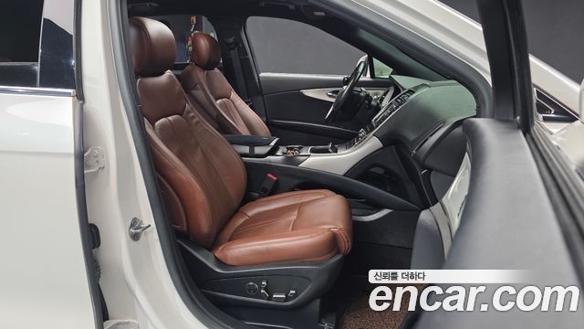 Lincoln Nautilus (I) 2.7 Reserve AWD 2019 — фото 12