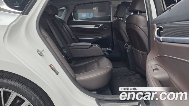 Hyundai Grandeur (IG) 2.4 Exclusive Special 2019 — фото 12