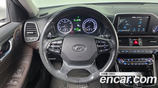 Hyundai Grandeur (IG) 2.4 Exclusive Special 2019 — фото 13