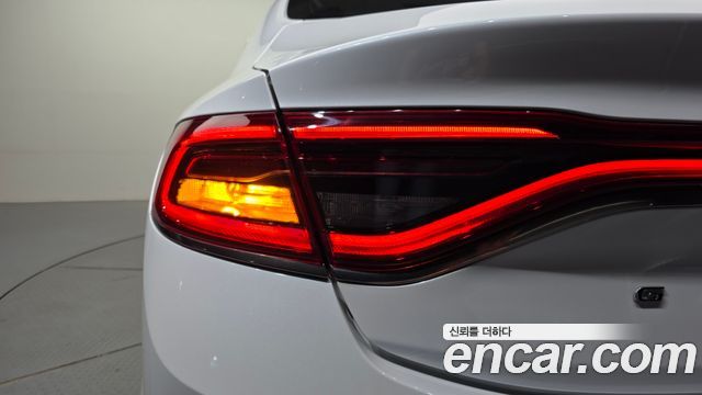 Hyundai Grandeur (IG) 2.4 Exclusive Special 2019 — фото 23