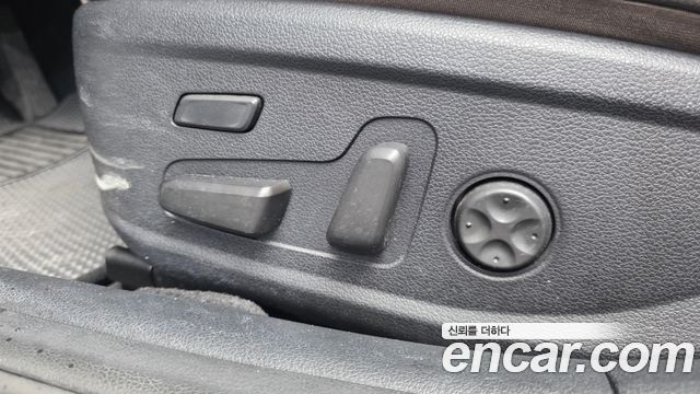Hyundai Grandeur (IG) 2.4 Exclusive Special 2019 — фото 29