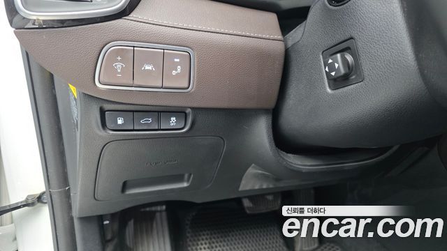 Hyundai Grandeur (IG) 2.4 Exclusive Special 2019 — фото 31