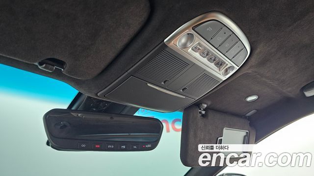 Genesis G90 3.8 AWD Prestige 2019 — фото 27