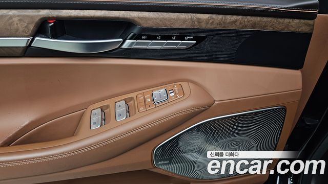 Genesis G90 3.8 AWD Prestige 2019 — фото 29