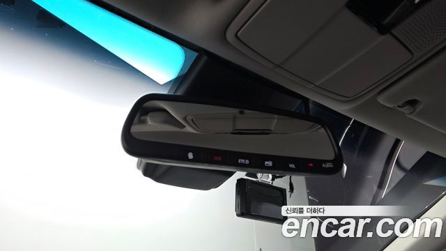 Hyundai Grandeur Hybrid (IG) Premium 2019 — фото 19