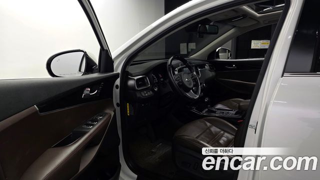 Kia Sorento Diesel 2.2 4WD Noblesse Special 2015 — фото 10