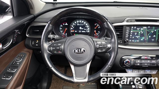 Kia Sorento Diesel 2.2 4WD Noblesse Special 2015 — фото 13