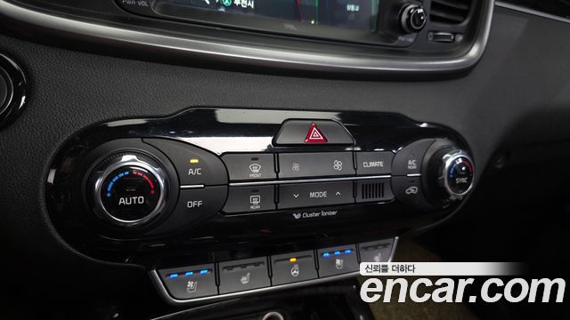 Kia Sorento Diesel 2.2 4WD Noblesse Special 2015 — фото 16