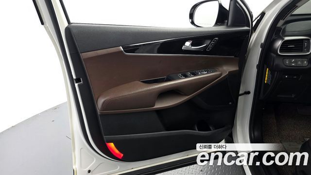 Kia Sorento Diesel 2.2 4WD Noblesse Special 2015 — фото 24
