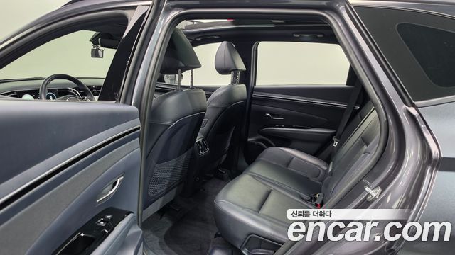 Hyundai Tucson (NX4) Gasoline 1.6 Turbo 2WD Inspiration 2021 — фото 11