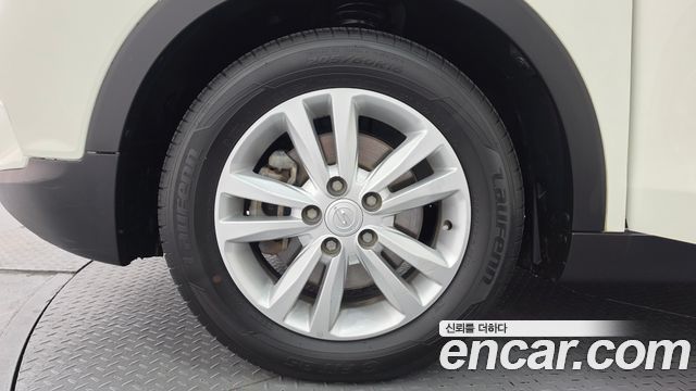 KG Mobility (SsangYong) Tivoli VX 2WD 2016 — фото 5