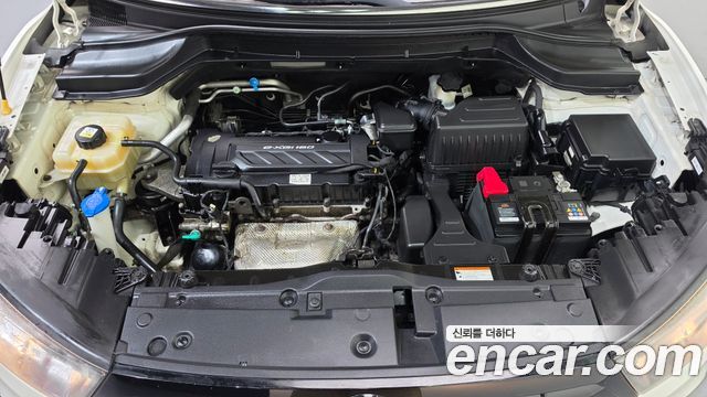 KG Mobility (SsangYong) Tivoli VX 2WD 2016 — фото 6