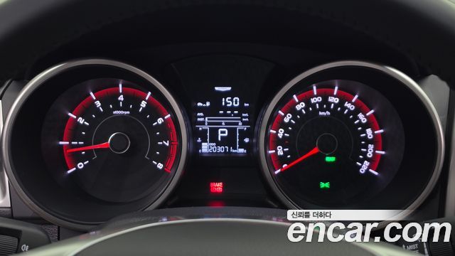 KG Mobility (SsangYong) Tivoli VX 2WD 2016 — фото 8