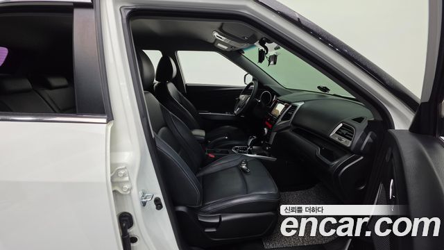 KG Mobility (SsangYong) Tivoli VX 2WD 2016 — фото 10