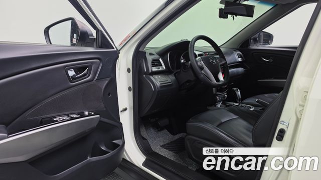 KG Mobility (SsangYong) Tivoli VX 2WD 2016 — фото 11