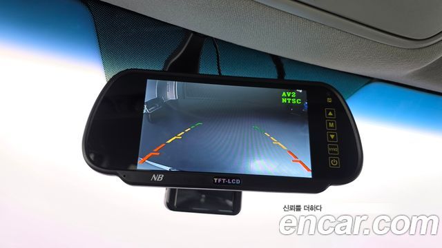 Kia Niro Luxury 2017 — фото 14
