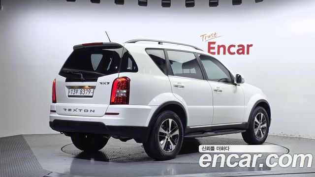 KG Mobility (SsangYong) Rexton W 2.0 4WD RX7 Luxury 2015 — фото 2