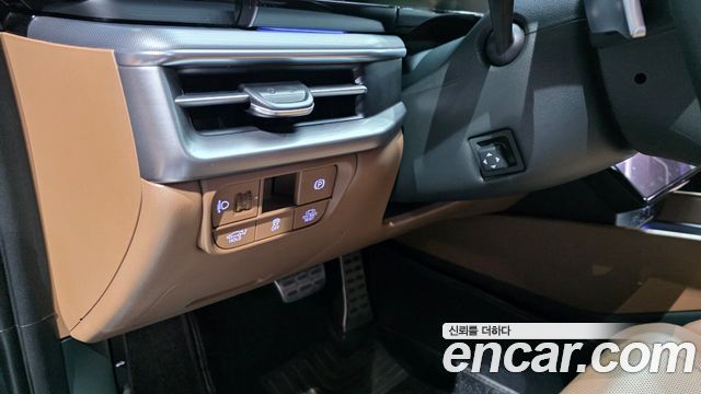 Hyundai Grandeur Hybrid (GN7) Exclusive 2023 — фото 16