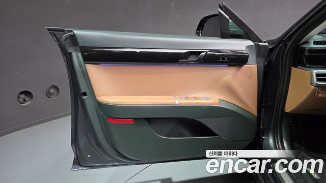 Hyundai Grandeur Hybrid (GN7) Exclusive 2023 — фото 30