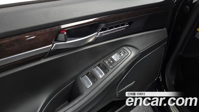 Genesis EQ900 3.8 GDI AWD Premium Luxury 2016 — фото 20