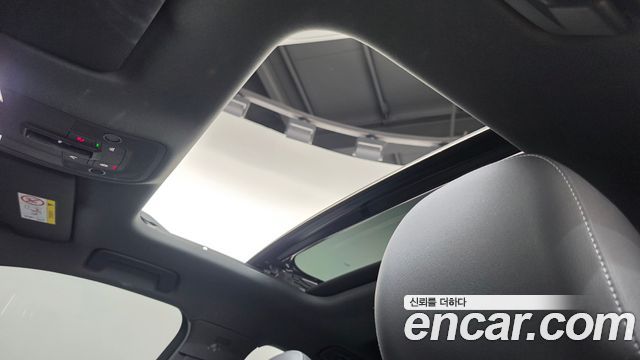 Audi Q3 (F3) 35 TDI Premium Sportback 2023 — фото 18
