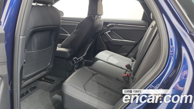 Audi Q3 (F3) 35 TDI Premium Sportback 2023 — фото 27