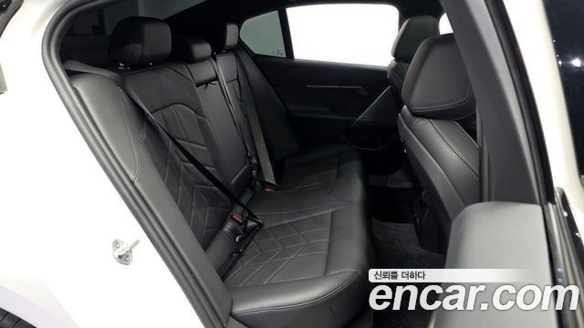 BMW 5 Series (G60) 520i M Sport 2026 — фото 12
