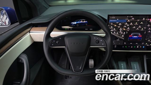Tesla Model X AWD 2023 — фото 17