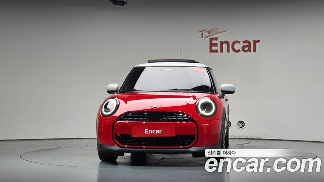 MINI Cooper C (IV) Classic 2025 — фото 3