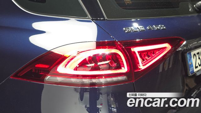 Mercedes-Benz GLE-Class (W167) GLE450 4MATIC 2020 — фото 29