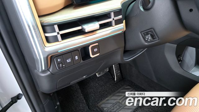 Hyundai Santa Fe (MX5) HEV 1.6 2WD Calligraphy 2024 — фото 22