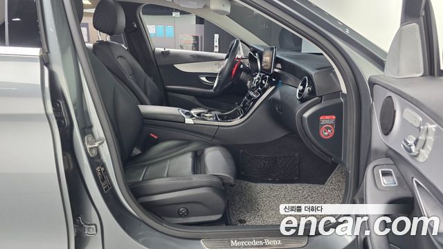 Mercedes-Benz C-Class (W205) C200 Avantgarde 2017 — фото 15
