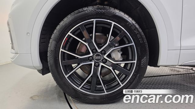 Audi Q5 (FY) 45 TFSI Quattro Sportback Premium 2022 — фото 5