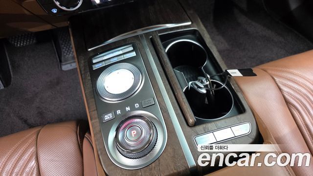 Genesis G80 (RG3) Gasoline 2.5 Turbo AWD 2022 — фото 9