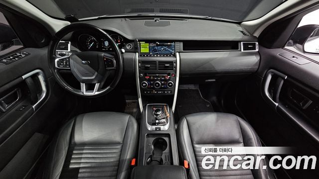 Land Rover Discovery Sport 2.0 TD4 HSE Luxury 2018 — фото 7